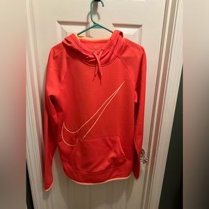 Women’s Nike sweatshirt hoodie.
